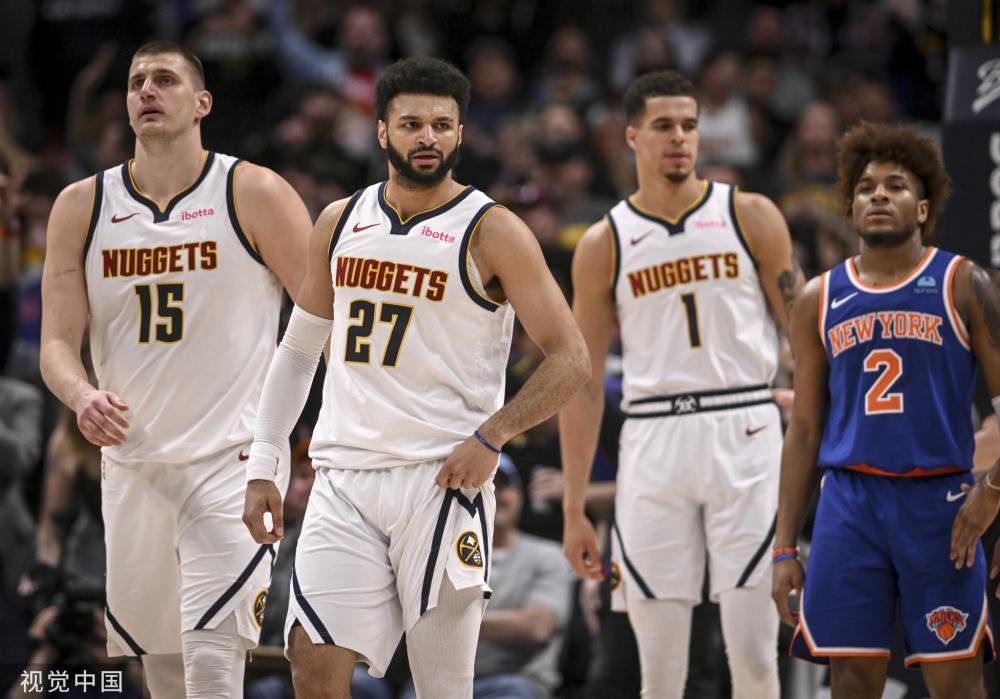 但他已经在 但他已经在