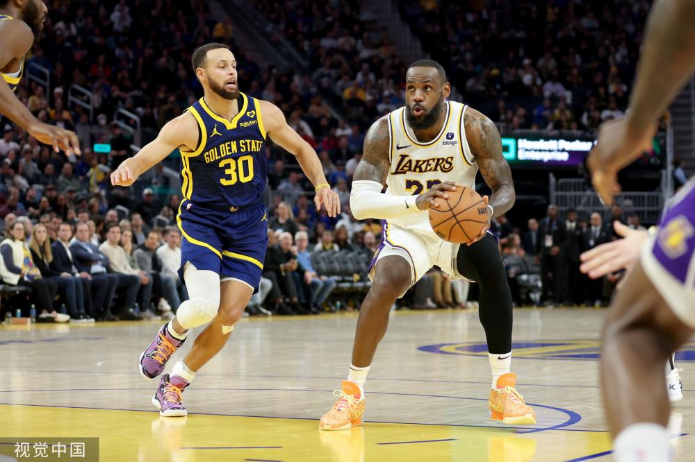 迷们感到失 迷们感到失